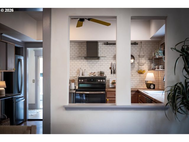4929 Se 63RD Ave, Portland, OR 97206