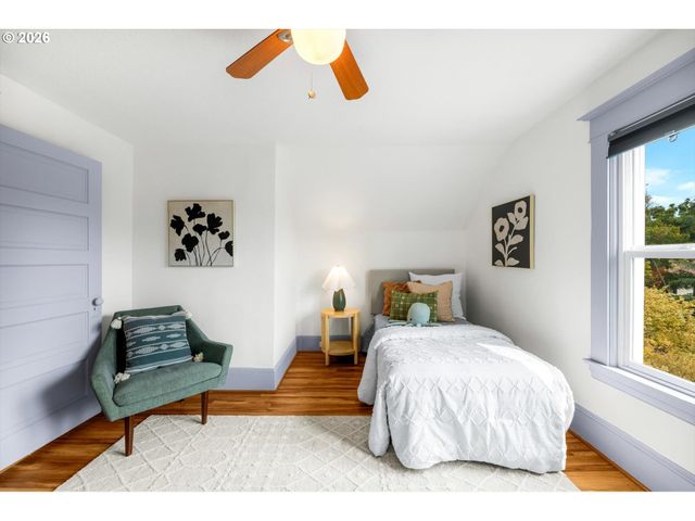4929 Se 63RD Ave, Portland, OR 97206
