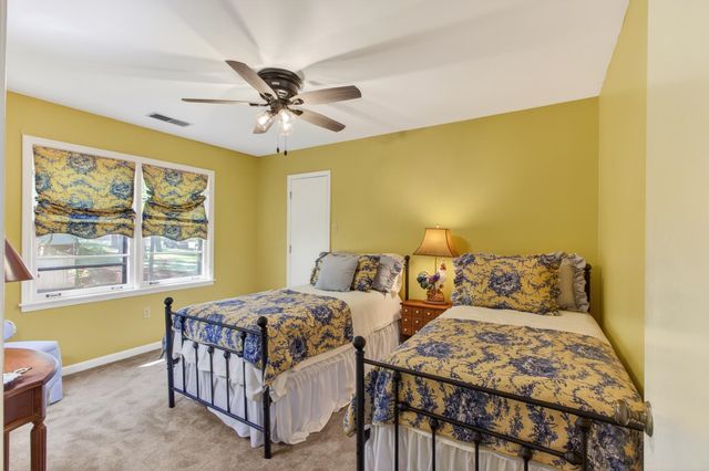 8435 BRIARBIRCH CV, Germantown, TN 38139