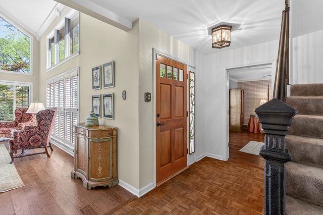 8435 BRIARBIRCH CV, Germantown, TN 38139