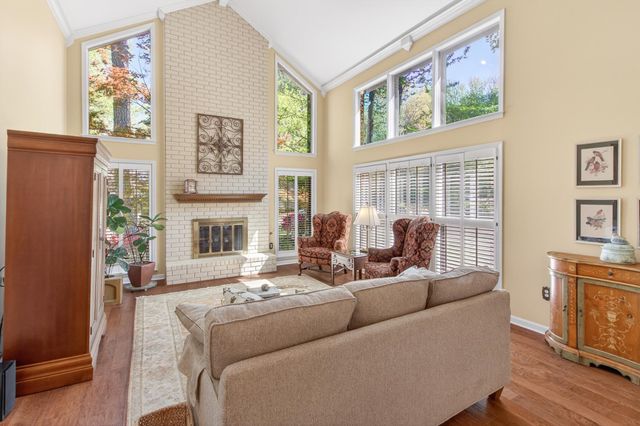 8435 BRIARBIRCH CV, Germantown, TN 38139