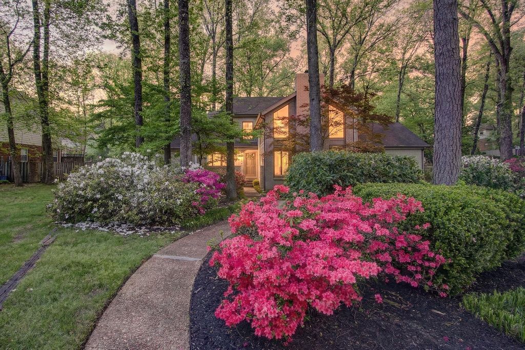 8435 BRIARBIRCH CV, Germantown, TN 38139