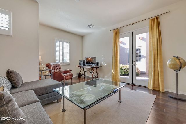 14216 N Silent Ridge Court, Marana, AZ 85658