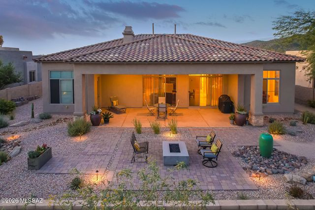 14216 N Silent Ridge Court, Marana, AZ 85658