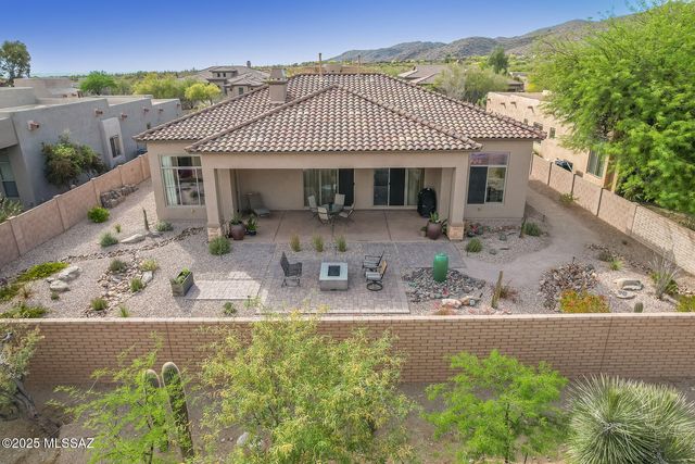 14216 N Silent Ridge Court, Marana, AZ 85658