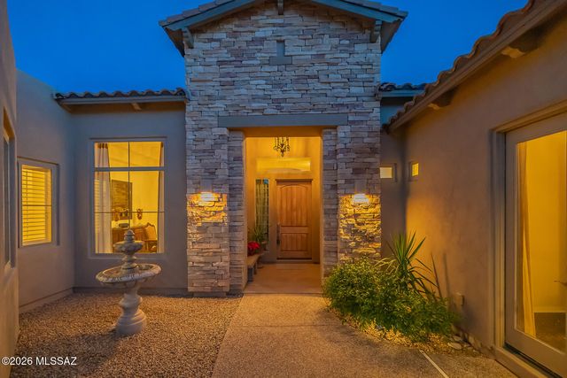 14216 N Silent Ridge Court, Marana, AZ 85658