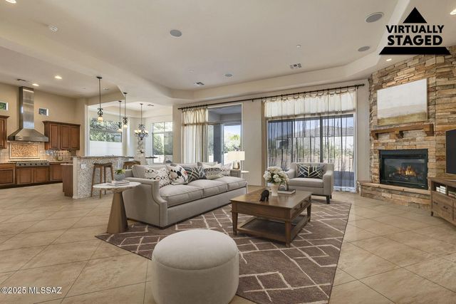 14216 N Silent Ridge Court, Marana, AZ 85658