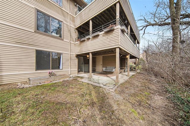 300 Briarcrest Drive 140, Ann Arbor, MI 48104