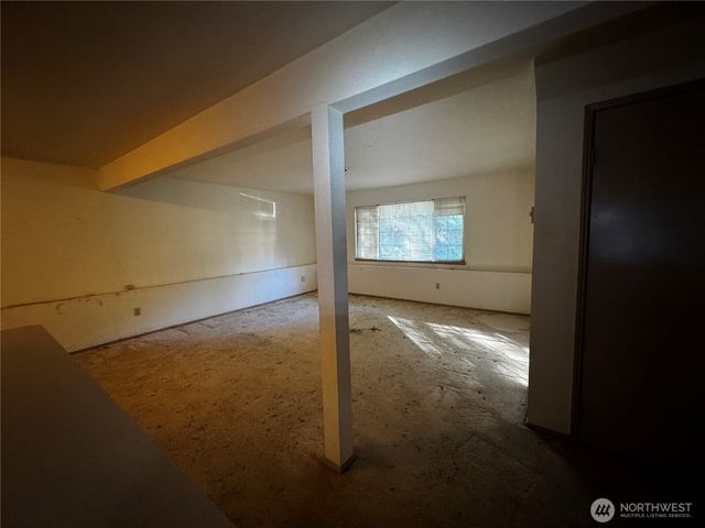 724 N 137th Street, Seattle, WA 98133