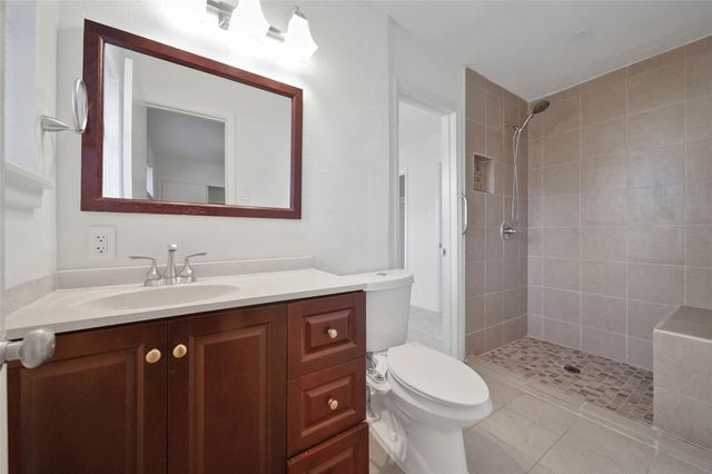 1711 Pecan Lane, Stafford, TX 77477