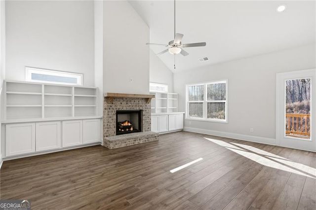 2540 SE Parkside Way, Gainesville, GA 30507