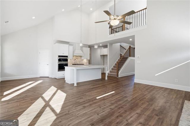 2540 SE Parkside Way, Gainesville, GA 30507