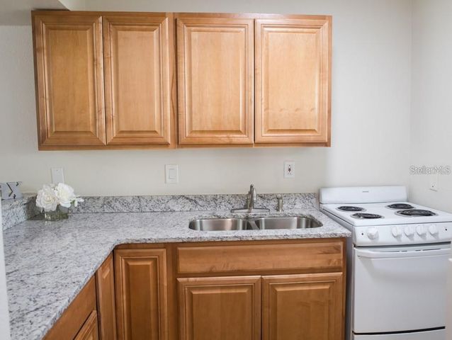 2625 STATE RD 590 2811, Clearwater, FL 33759