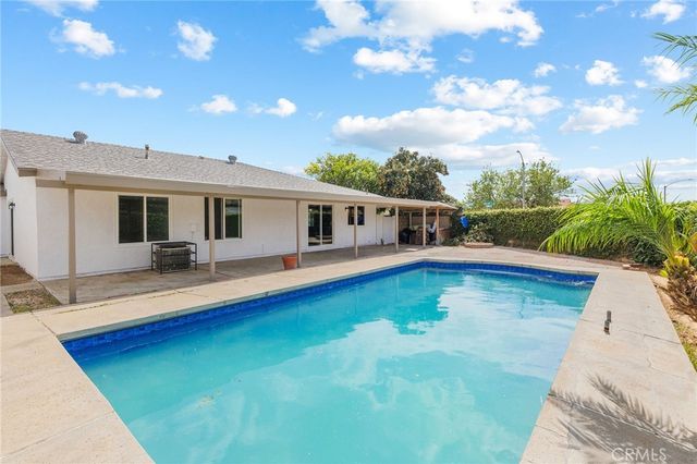 10389 Brookway, Riverside, CA 92505
