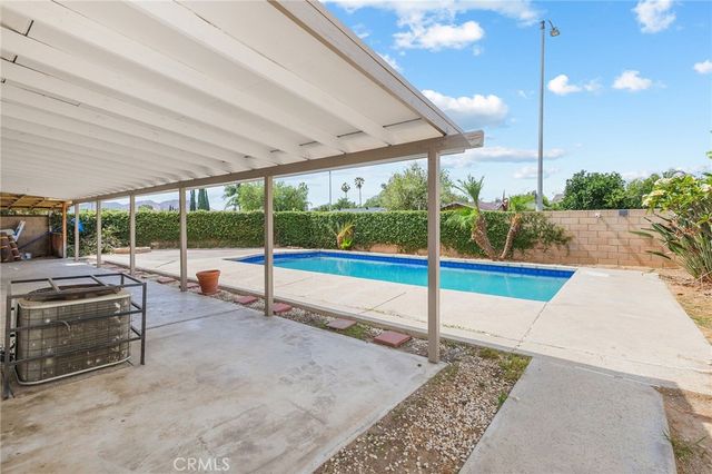 10389 Brookway, Riverside, CA 92505