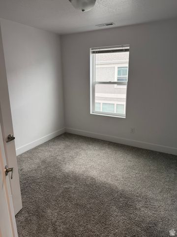 3839 W GARTMORE LN, Taylorsville, UT 84129