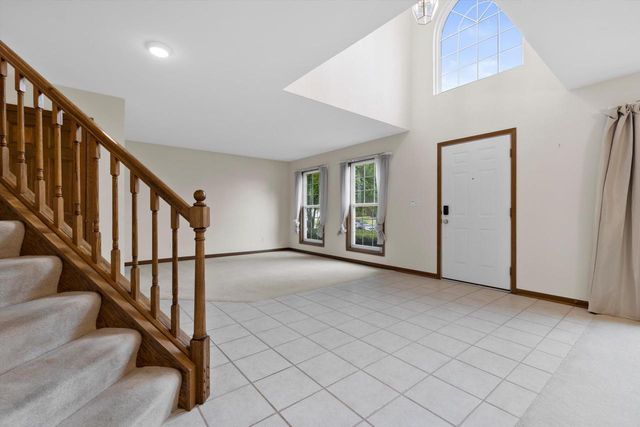 6655 N 94th STREET, Milwaukee, WI 53224