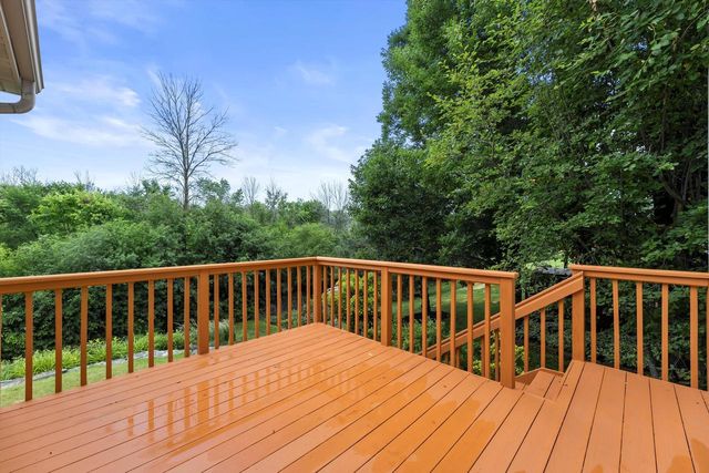 6655 N 94th STREET, Milwaukee, WI 53224