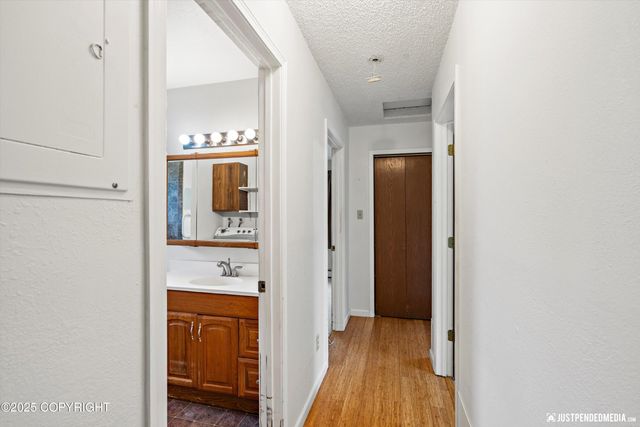 309 N Mumford Street, Anchorage, AK 99508
