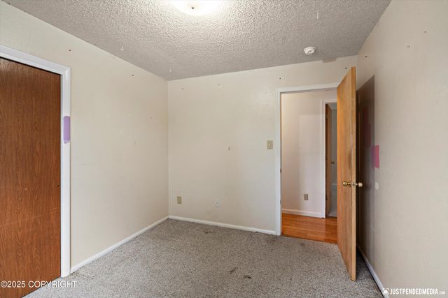 309 N Mumford Street, Anchorage, AK 99508