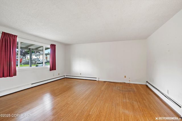 309 N Mumford Street, Anchorage, AK 99508