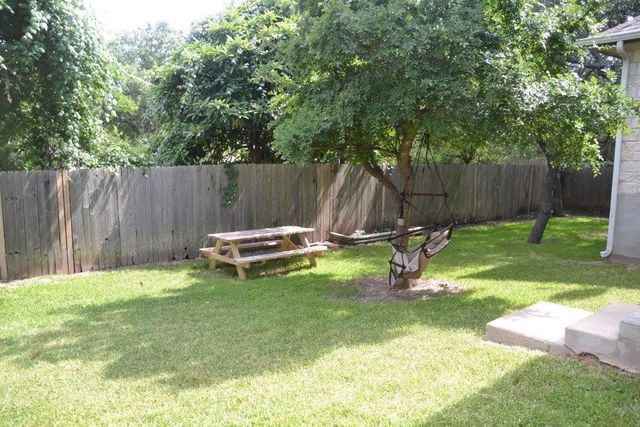 8741 Lemens Spice TRL, Austin, TX 78750