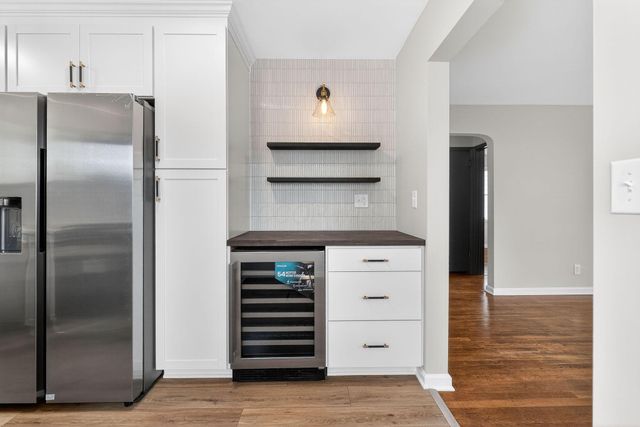 33 Rosslyn Avenue, Columbus, OH 43214