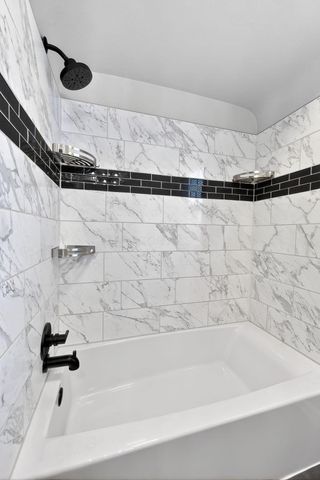 33 Rosslyn Avenue, Columbus, OH 43214