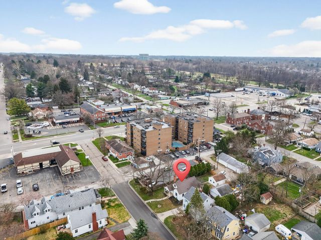 33 Rosslyn Avenue, Columbus, OH 43214