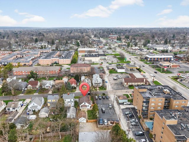 33 Rosslyn Avenue, Columbus, OH 43214