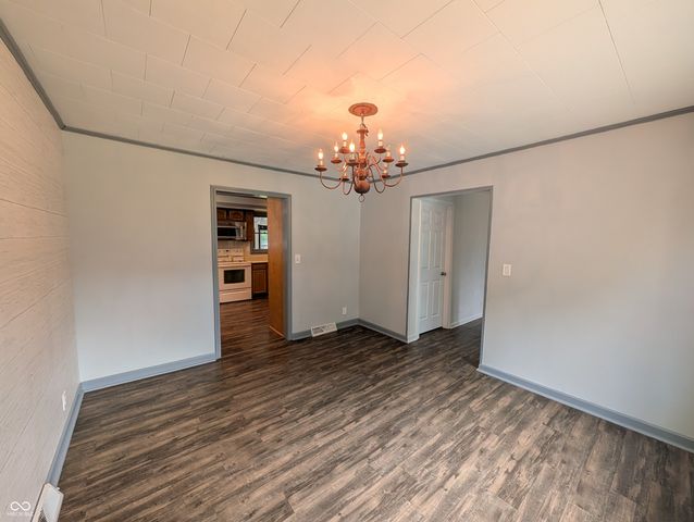 530 N Perkins Street, Rushville, IN 46173