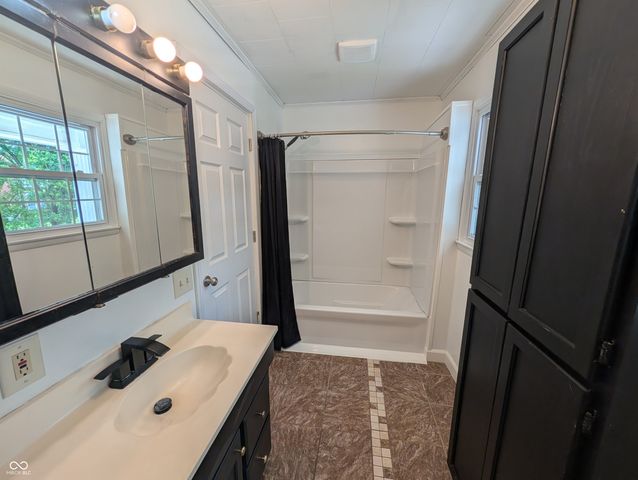 530 N Perkins Street, Rushville, IN 46173