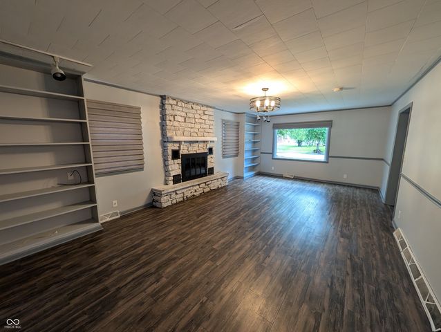 530 N Perkins Street, Rushville, IN 46173