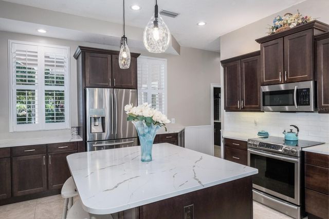 110 DEERPATH DRIVE, Oldsmar, FL 34677