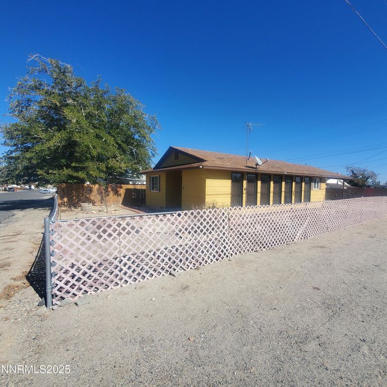 104 F Street, Hawthorne, NV 89415