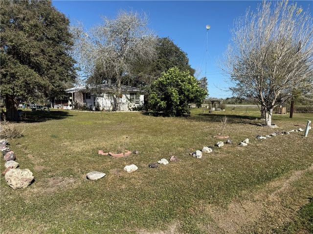 10740 County Road 535, Sinton, TX 78387