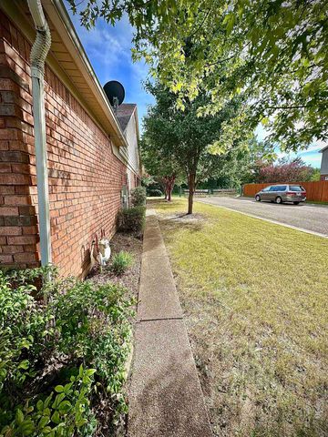 4075 MUIRFIELD DR, Memphis, TN 38125