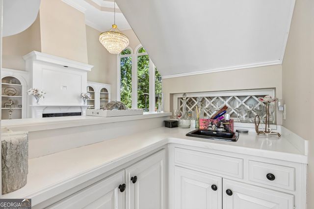 205 Wicklawn Way, Roswell, GA 30076