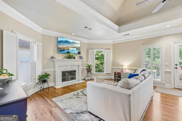 205 Wicklawn Way, Roswell, GA 30076