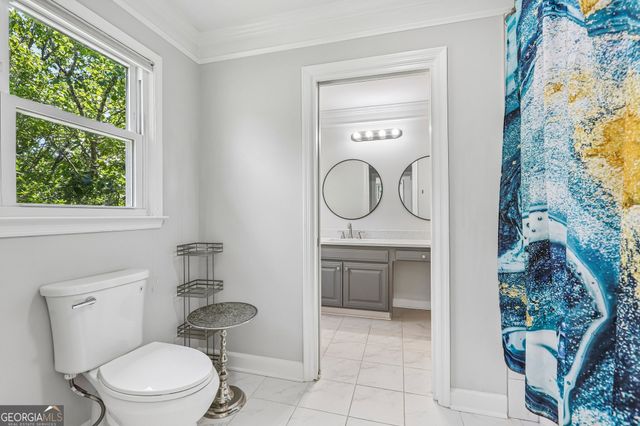 205 Wicklawn Way, Roswell, GA 30076