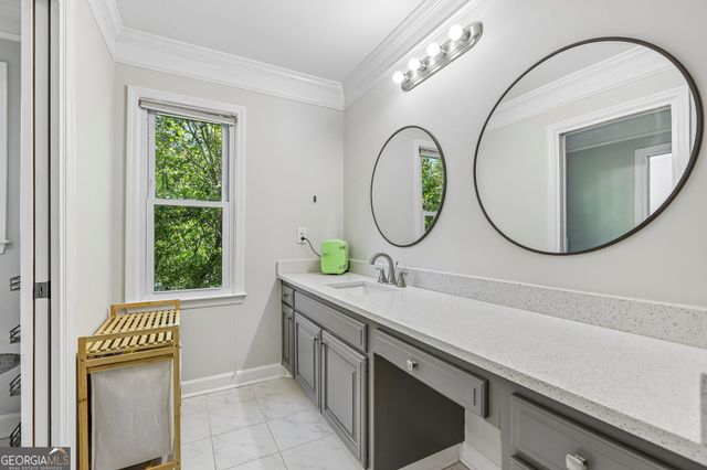 205 Wicklawn Way, Roswell, GA 30076