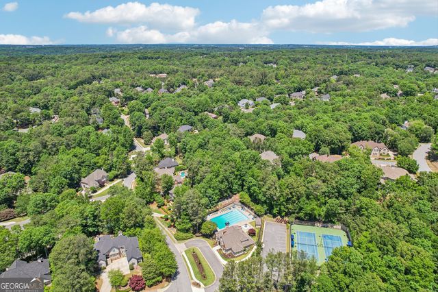 205 Wicklawn Way, Roswell, GA 30076