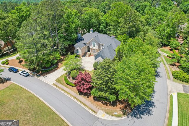 205 Wicklawn Way, Roswell, GA 30076