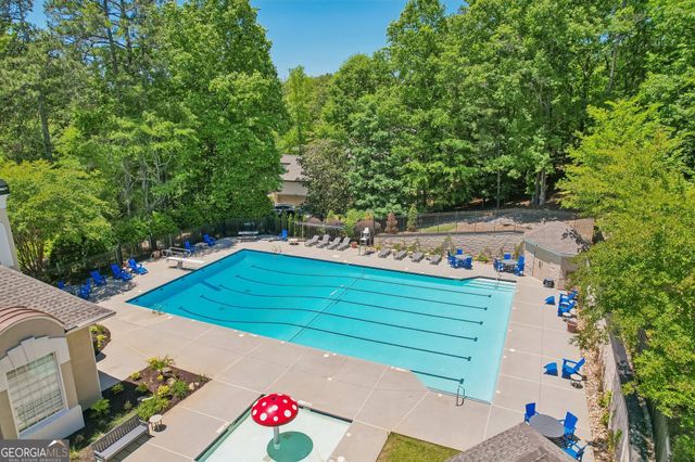 205 Wicklawn Way, Roswell, GA 30076