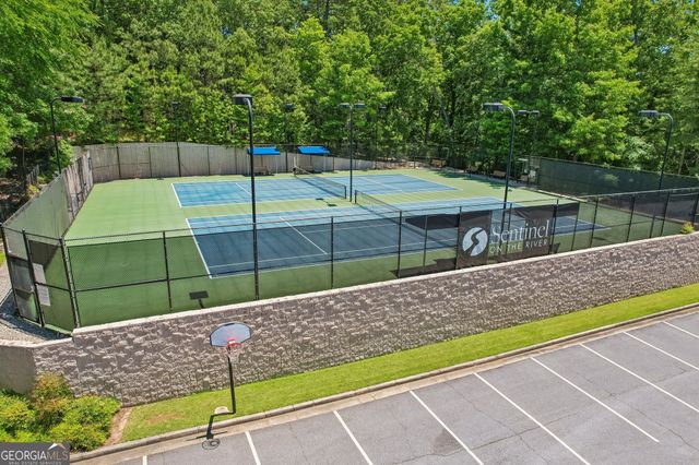 205 Wicklawn Way, Roswell, GA 30076