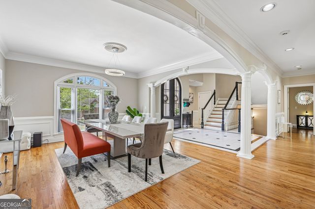 205 Wicklawn Way, Roswell, GA 30076