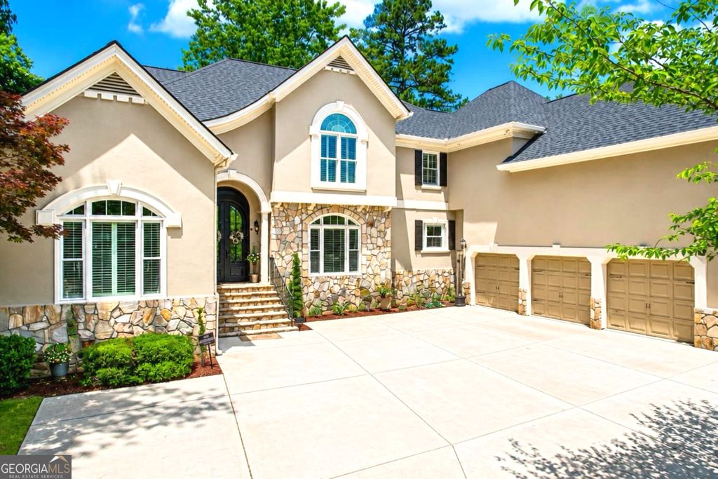 205 Wicklawn Way, Roswell, GA 30076