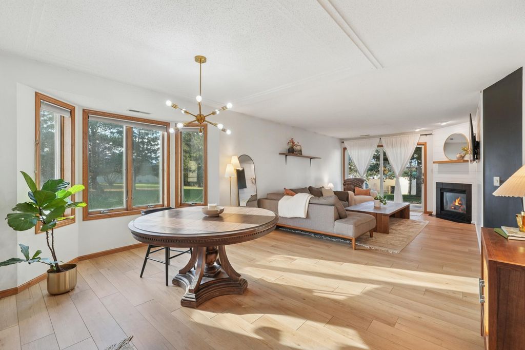 1104 Balsam Court 20B, New Richmond, WI 54017