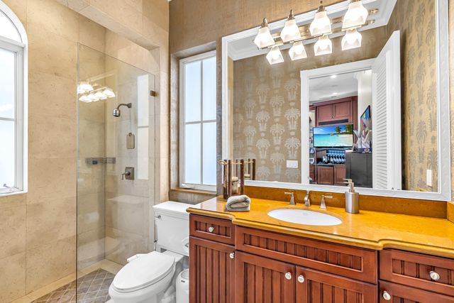 2409 NE 27TH Street, Lighthouse Point, FL 33064