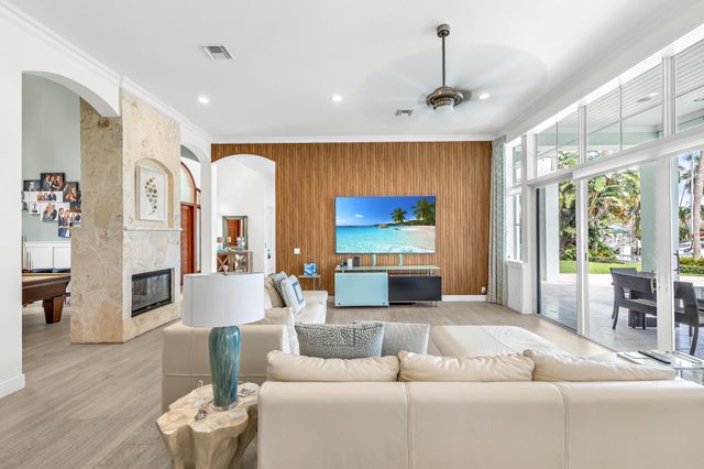 2409 NE 27TH Street, Lighthouse Point, FL 33064